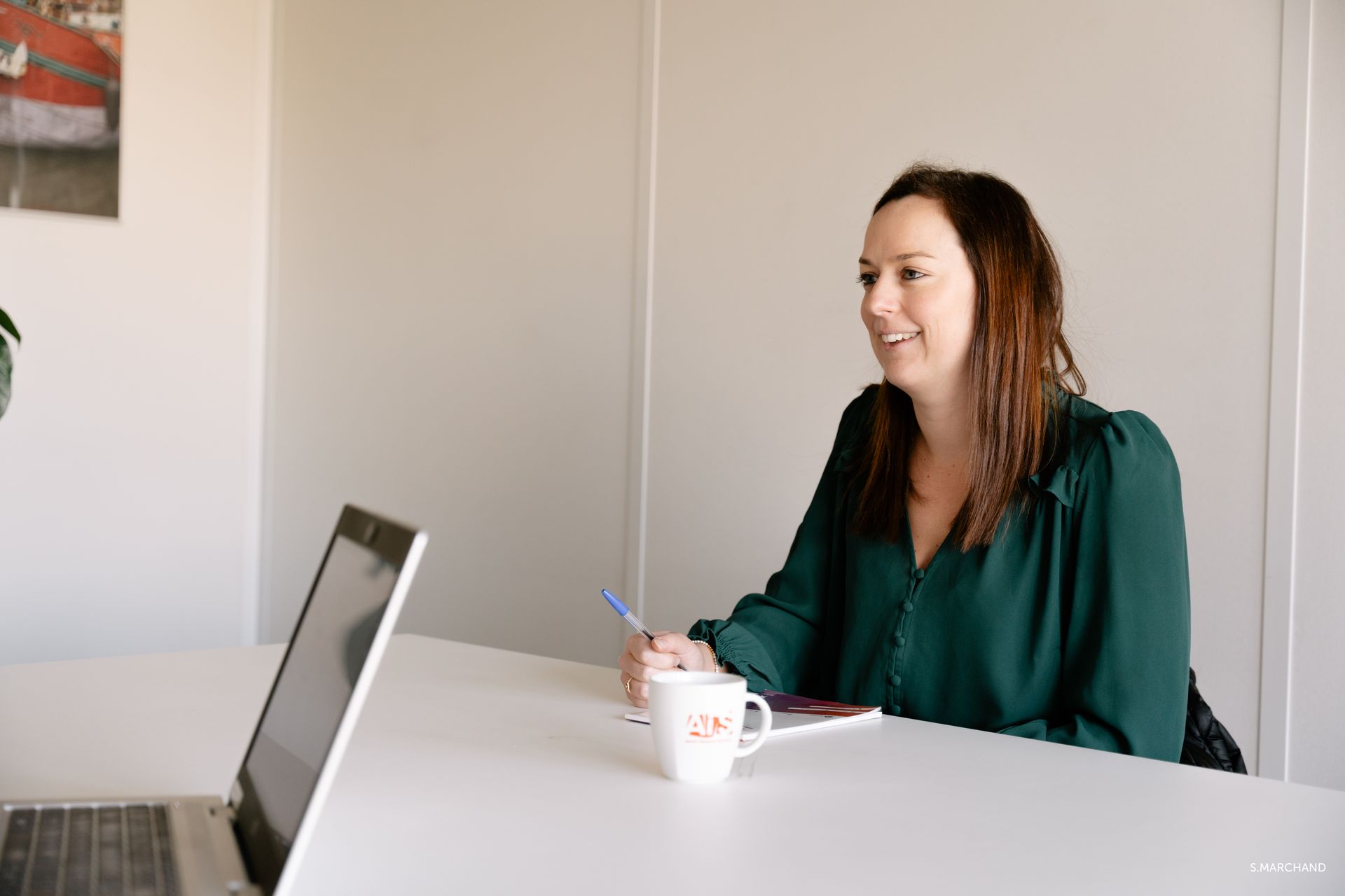 photo_entretien_AIS photo_entretien_AIS